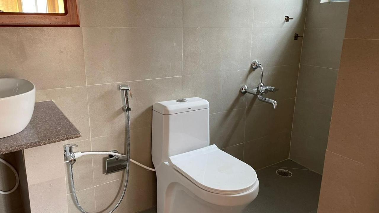 מדיקרי Ayla Homes מראה חיצוני תמונה
