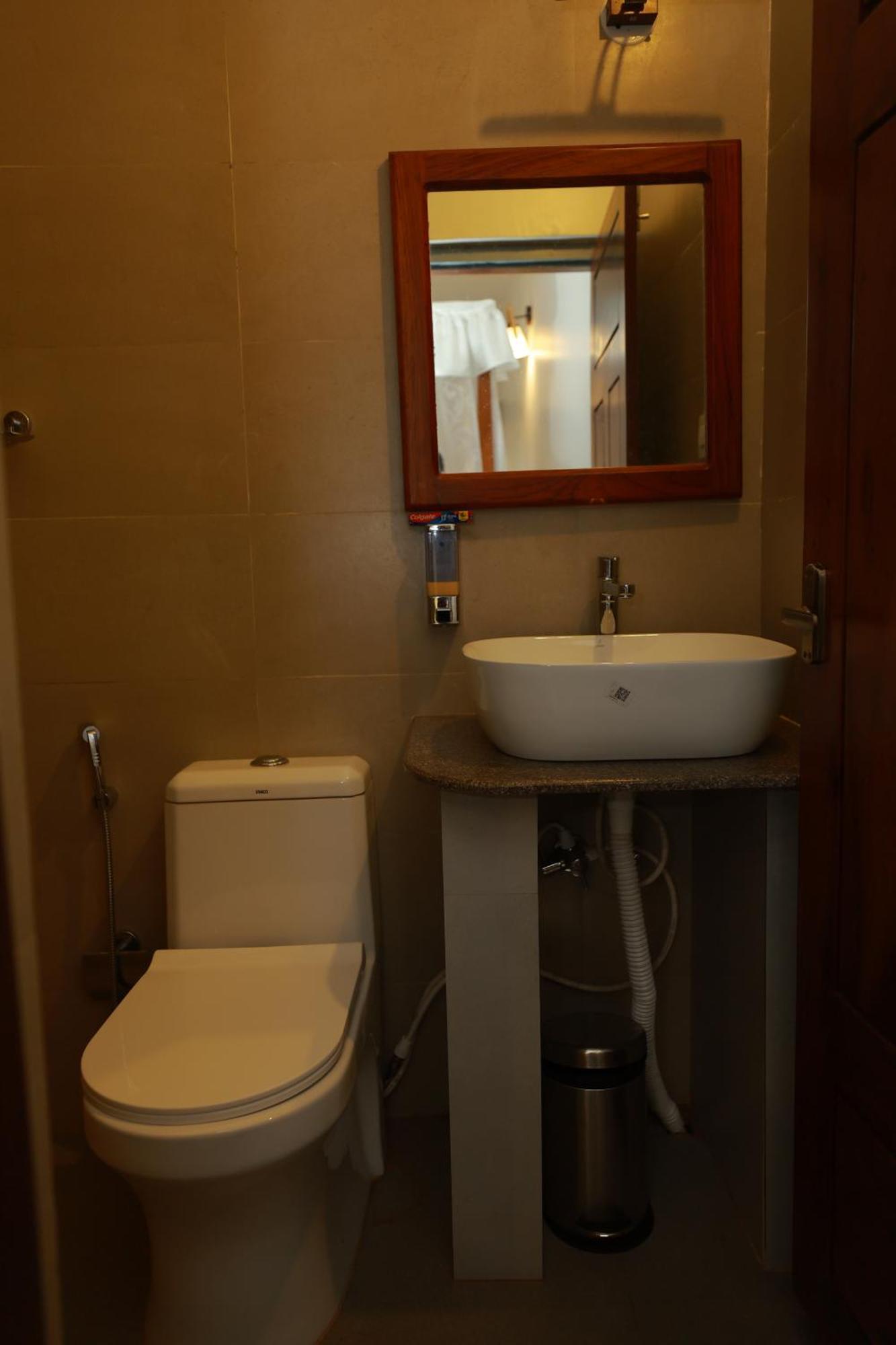 מדיקרי Ayla Homes מראה חיצוני תמונה